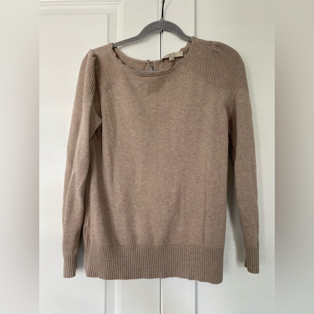 LOFT Taupe Sweater in Size Medium